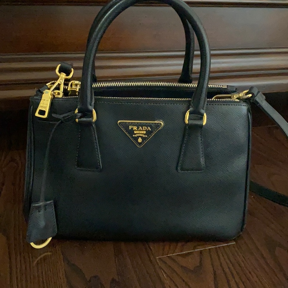 Prada black saffiano mini lux tote mini